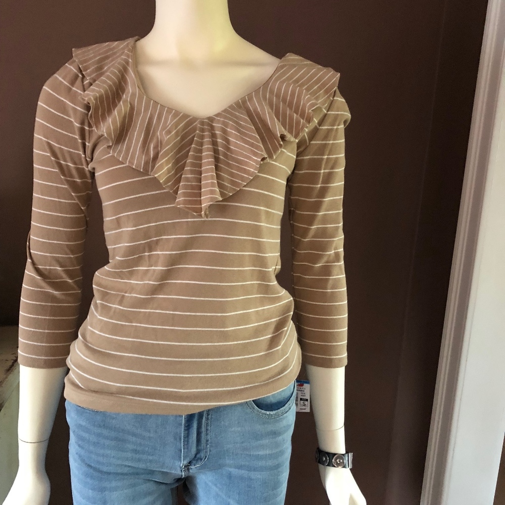 RALPH LAUREN Ruffled Collar Striped Cotton Tee - Picture 2 of 6
